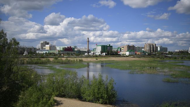 Набережная Городской протоки в Якутске Набережная Городской протоки в Якутске