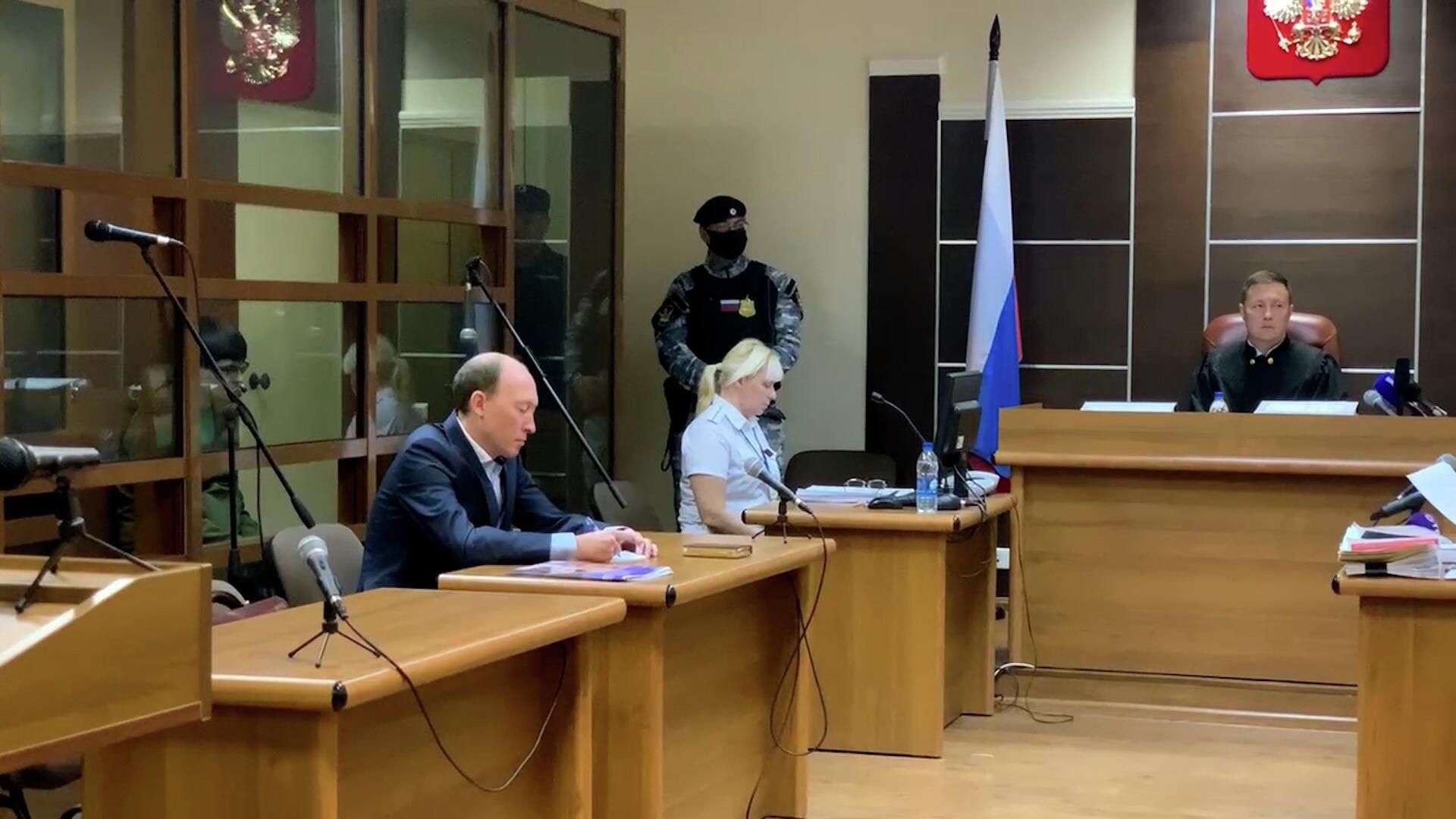 Кадры из зала суда, где рассматривают дело Тимура Бекмансурова, устроившего стрельбу в Пермском университете Кадры из зала суда, где рассматривают дело Тимура Бекмансурова, устроившего стрельбу в Пермском университете - РИА Новости, 1920, 05.09.2022