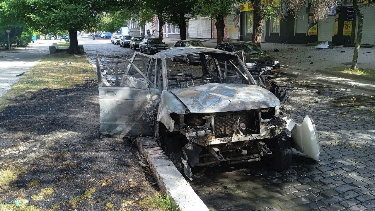Взорванный автомобиль коменданта Бердянска Артема Бардина Взорванный автомобиль коменданта Бердянска Артема Бардина - РИА Новости, 1920, 06.09.2022