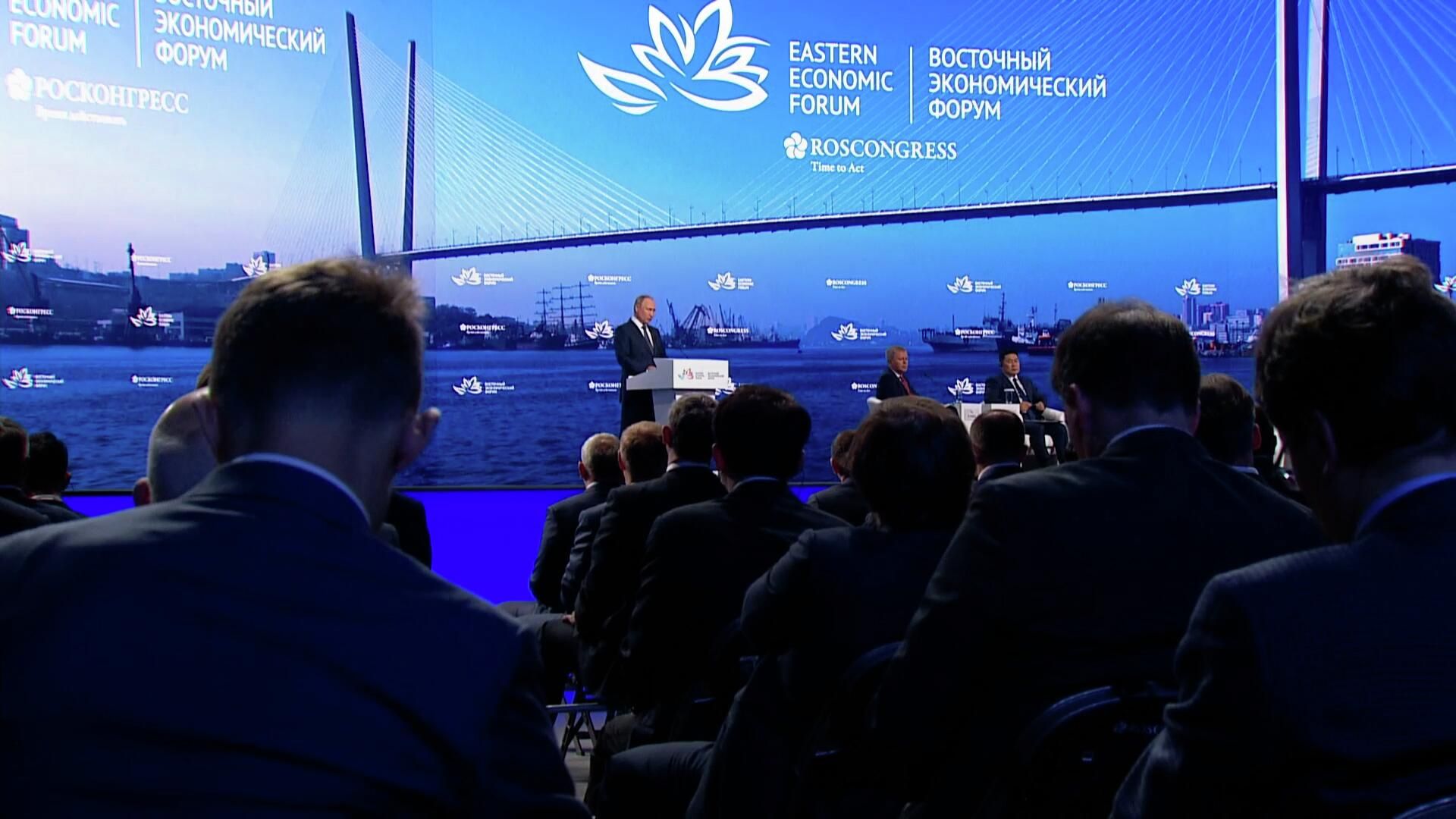 Всегда будем защищать свои национальные интересы – Путин о политике РФ и ценных качествах партнеров Всегда будем защищать свои национальные интересы – Путин о политике РФ и ценных качествах партнеров - РИА Новости, 1920, 07.09.2022