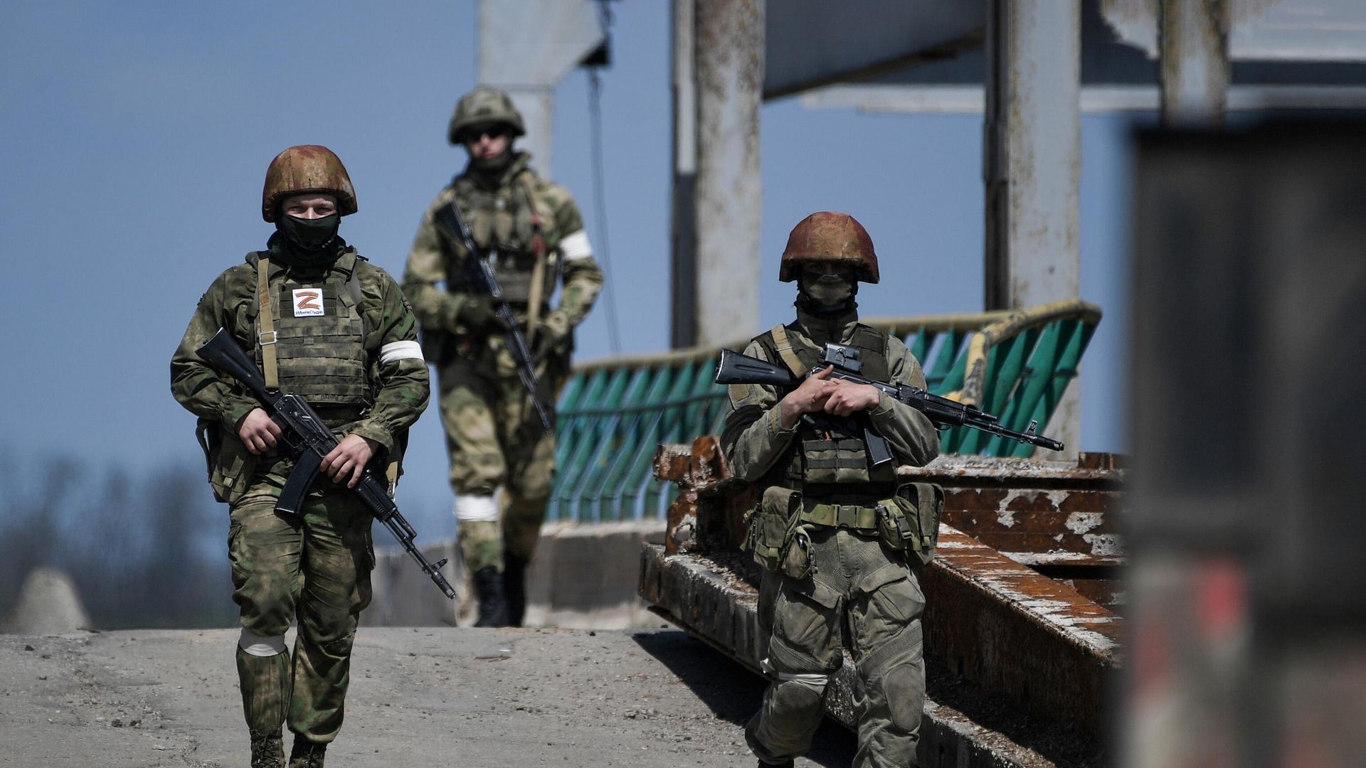 Военнослужащие Росгвардии у гидротехнического сооружения Северо-Крымского канала в Херсонской области - РИА Новости, 1920, 07.09.2022