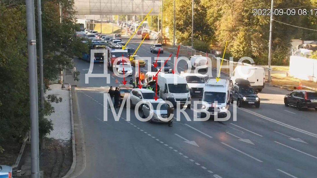 Массовое ДТП на Люблинской улице в Москве Массовое ДТП на Люблинской улице в Москве - РИА Новости, 1920, 09.09.2022