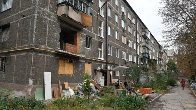 Восстановление жилых домов в Мариуполе строителями из Тулы
