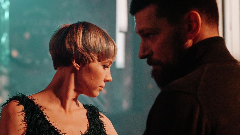 Кадр из сериала Комплекс бога Кадр из сериала Комплекс бога