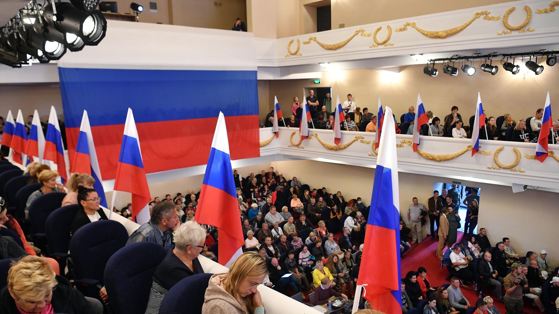 Общенародный съезд жителей Запорожья по вопросу о проведении референдума Общенародный съезд жителей Запорожья по вопросу о проведении референдума - РИА Новости, 1920, 21.09.2022