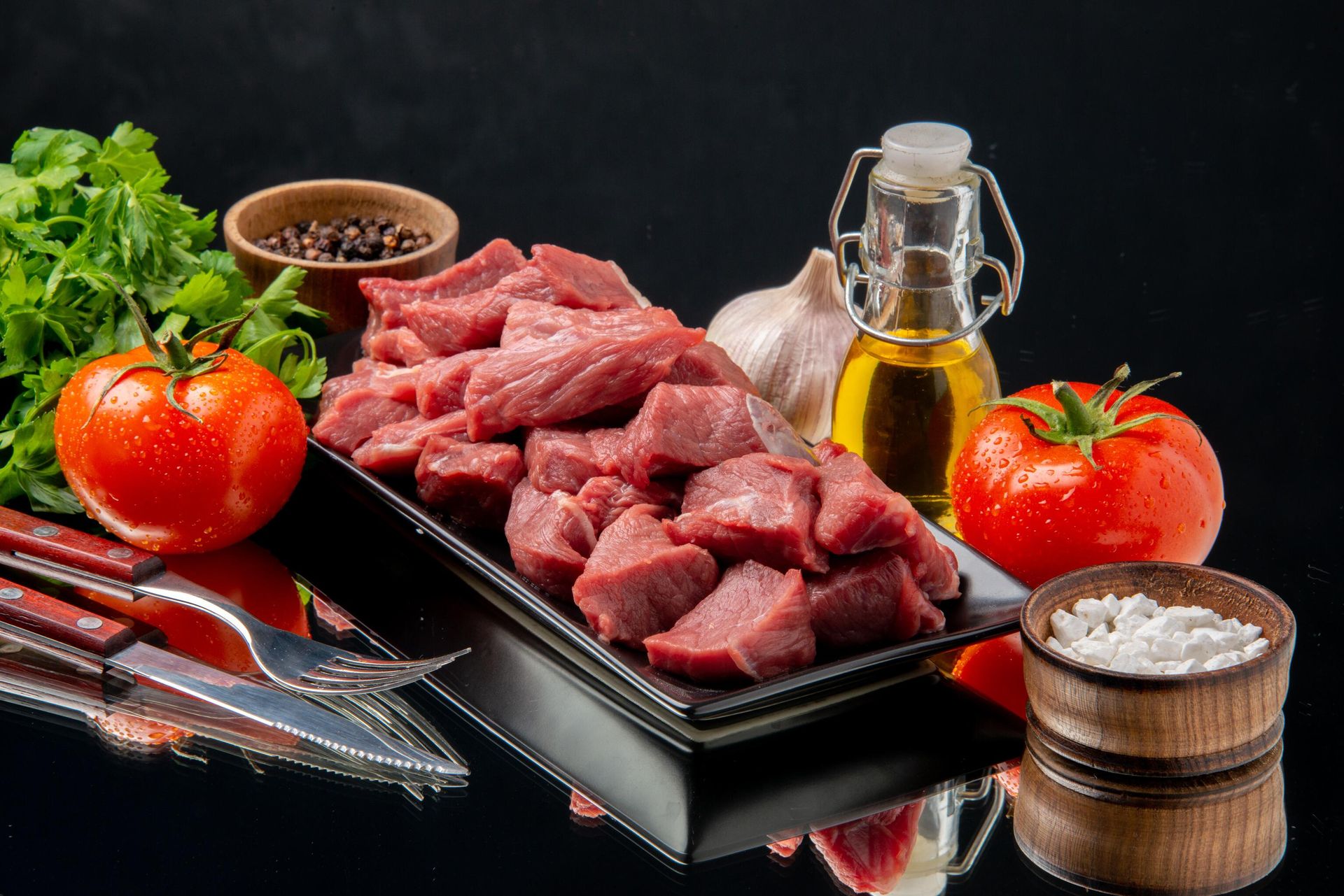 Свежее мясо, овощи и зелень Свежее мясо, овощи и зелень - РИА Новости, 1920, 02.11.2024