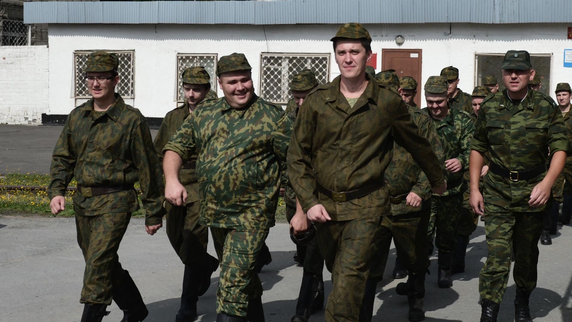 Военнослужащие запаса, призванные для прохождения военных сборов Военнослужащие запаса, призванные для прохождения военных сборов - РИА Новости, 1920, 10.09.2026