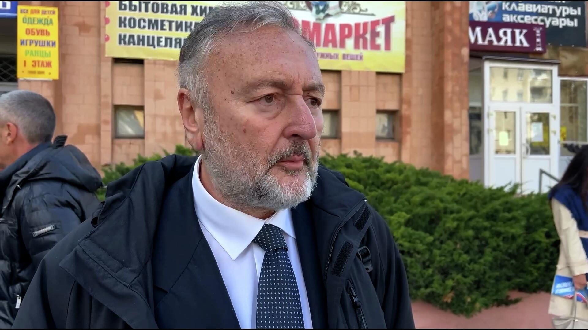 Глава итальянского издания поделился впечатлениями о голосовании в донецкой Амвросиевке Глава итальянского издания поделился впечатлениями о голосовании в донецкой Амвросиевке - РИА Новости, 1920, 24.09.2022