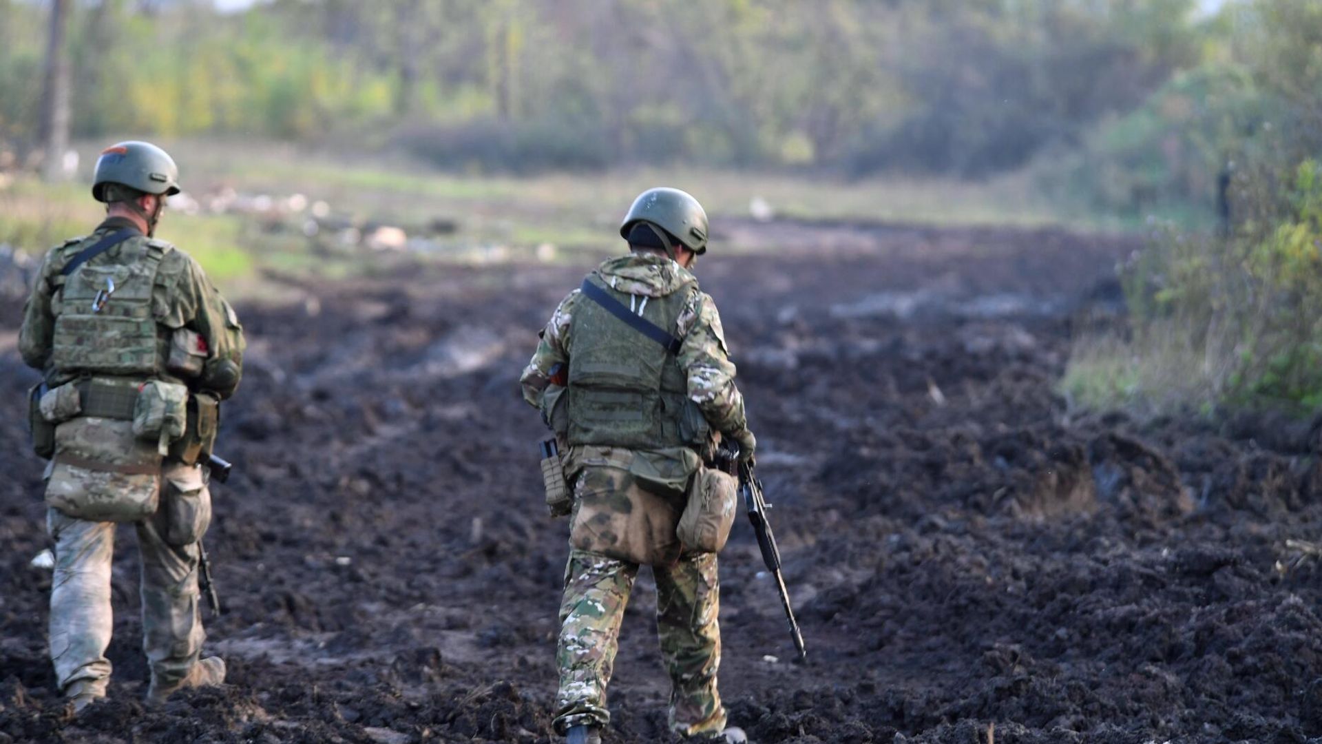 Бойцы НМ ЛНР в зоне проведения специальной военной операции Бойцы НМ ЛНР в зоне проведения специальной военной операции - РИА Новости, 1920, 12.10.2022