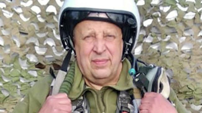 Полковник украинских ВВС Михаил Матюшенко Полковник украинских ВВС Михаил Матюшенко