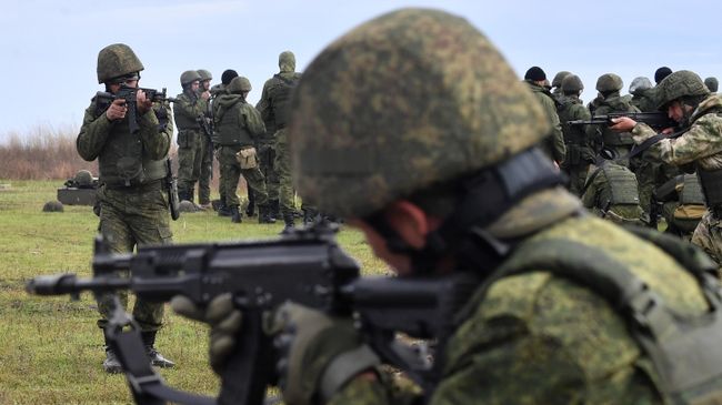 Мужчины, призванные на военную службу в ходе частичной мобилизации Мужчины, призванные на военную службу в ходе частичной мобилизации