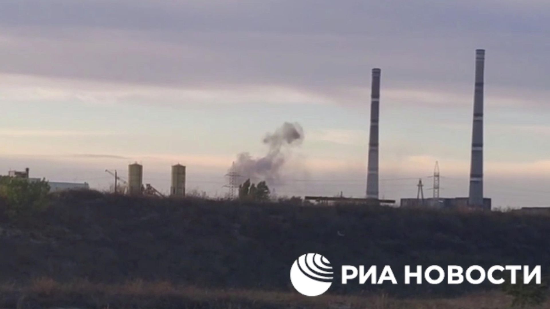 Украинские войска обстреливают пригород Энергодара Украинские войска обстреливают пригород Энергодара - РИА Новости, 1920, 07.10.2022