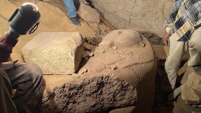 Саркофаг из розового гранита, обнаруженный недалеко от Каира, Египет Саркофаг из розового гранита, обнаруженный недалеко от Каира, Египет - РИА Новости, 1920, 06.10.2022