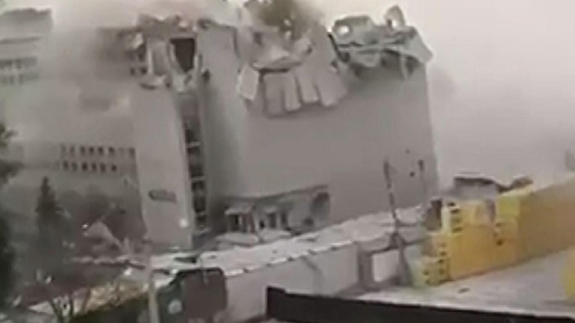 Взрывы в центре Киева. Видео очевидцев и с камер наблюдения - РИА Новости, 1920, 10.10.2022
