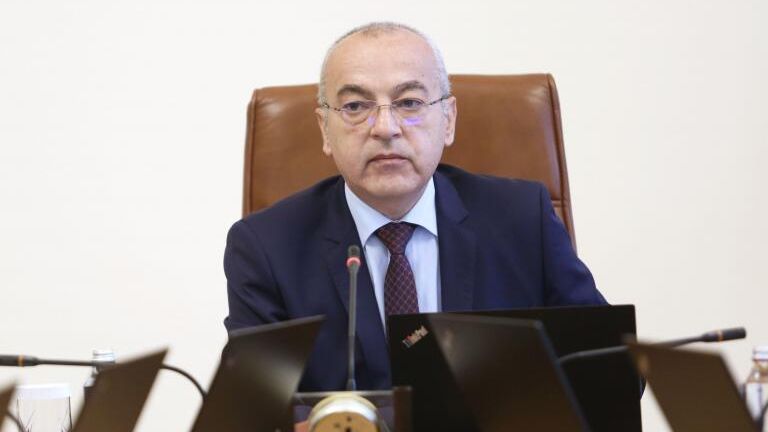 Премьер-министр Болгарии Гылыб Донев Премьер-министр Болгарии Гылыб Донев - РИА Новости, 1920, 11.10.2022