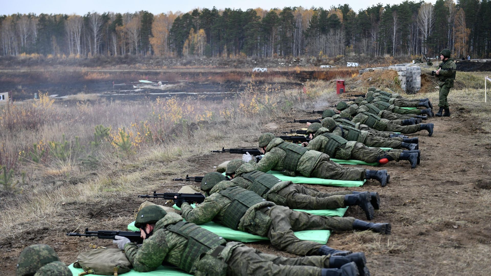 Военная подготовка мобилизованных в регионах России - РИА Новости, 1920, 13.10.2022