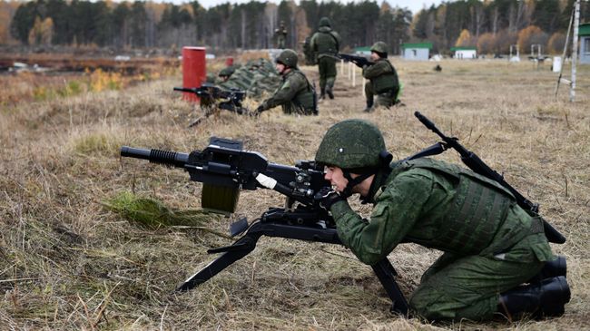 Военнослужащий Военнослужащий