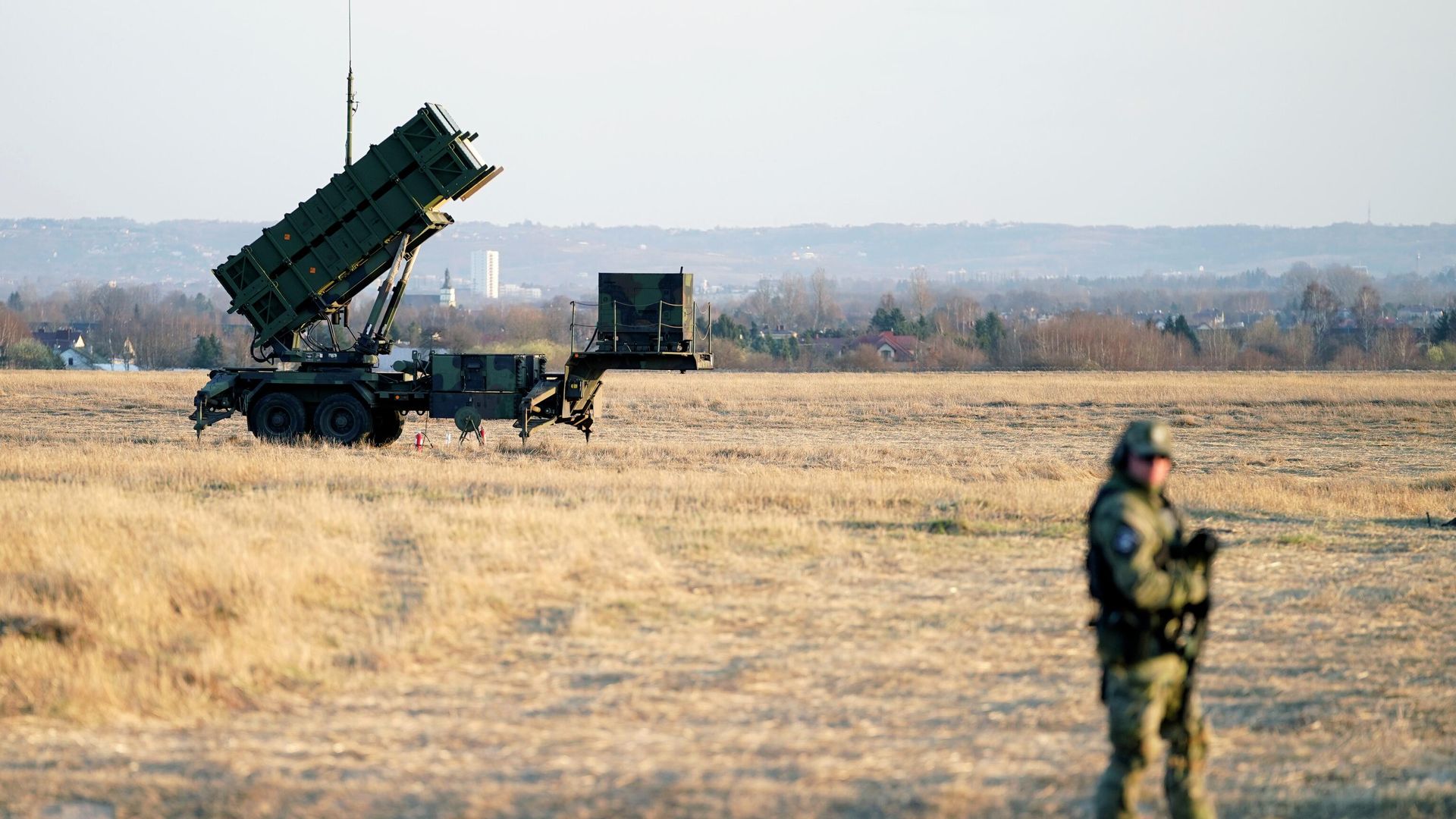 Комплекс Patriot в аэропорту Жешув-Ясенка, Польша Комплекс Patriot в аэропорту Жешув-Ясенка, Польша - РИА Новости, 1920, 15.07.2024