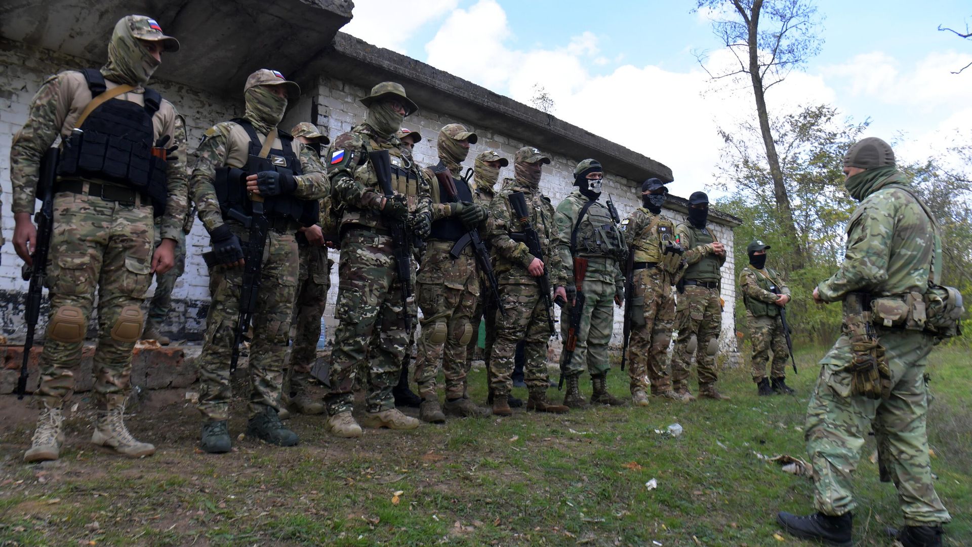 Военнослужащие добровольческого батальона имени Судоплатова - РИА Новости, 1920, 07.11.2022