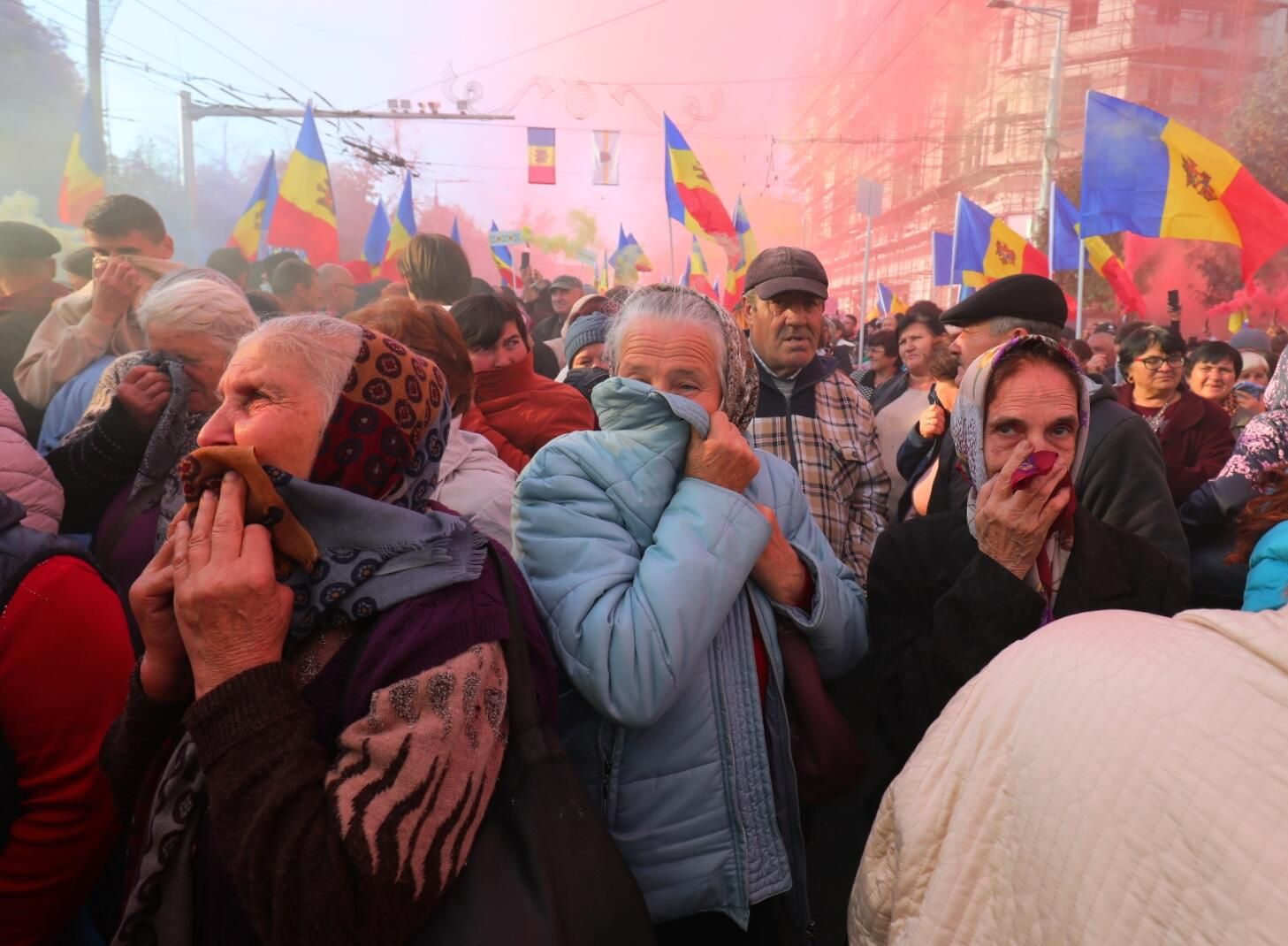 Участники антиправительственной акции протеста, организованной оппозиционной партией Шор, неподалеку от парламента Молдовы в Кишиневе Участники антиправительственной акции протеста, организованной оппозиционной партией Шор, неподалеку от парламента Молдовы в Кишиневе - РИА Новости, 1920, 15.02.2023