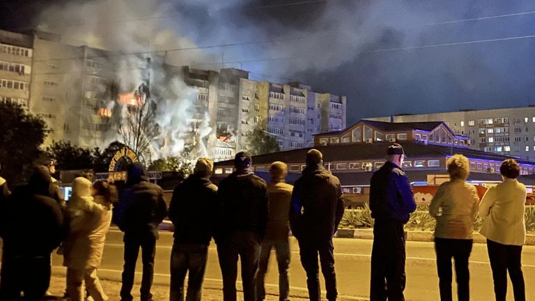 В Ейске потерпел крушение самолет Су-34 В Ейске потерпел крушение самолет Су-34