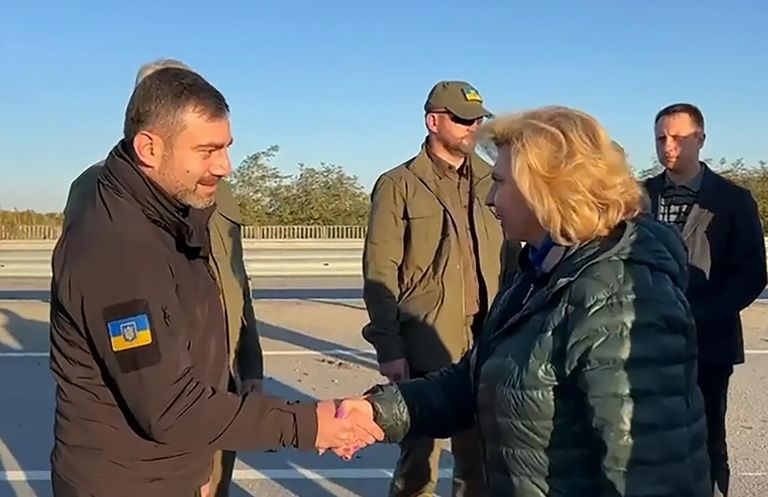 Уполномоченный по правам человека в РФ Татьяна Москалькова во время обмена пленными Уполномоченный по правам человека в РФ Татьяна Москалькова во время обмена пленными