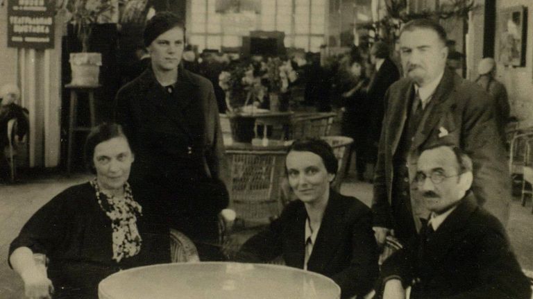 Е.М.Колосова, Е.С.Никулина, Т.Э.Груберт, В.А.Филиппов и Н.М.Казанский Е.М.Колосова, Е.С.Никулина, Т.Э.Груберт, В.А.Филиппов и Н.М.Казанский