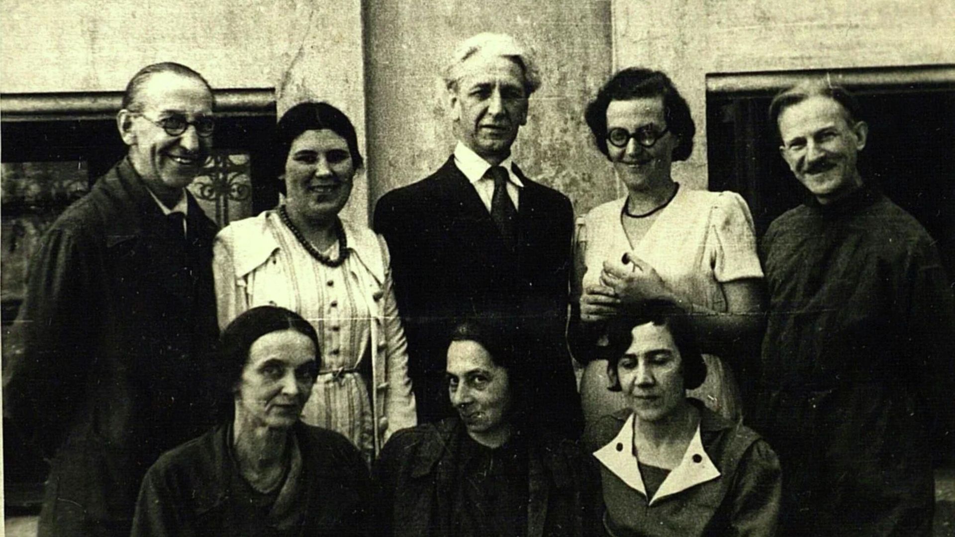 Т.Груберт, Е.Берман, Е.Филиппова, В.Ермолов, Е.Курбатова, Ю.Прибыльский, Л.Полгар Т.Груберт, Е.Берман, Е.Филиппова, В.Ермолов, Е.Курбатова, Ю.Прибыльский, Л.Полгар - РИА Новости, 1920, 21.10.2022
