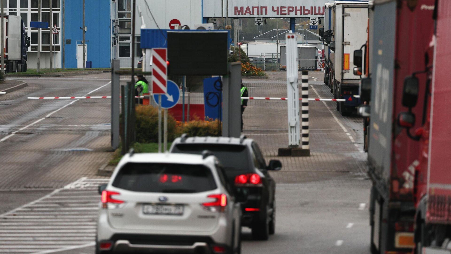 Автомобили на МАПП Чернышевское на российско-литовской границе в Калининградской области Автомобили на МАПП Чернышевское на российско-литовской границе в Калининградской области - РИА Новости, 1920, 29.09.2023