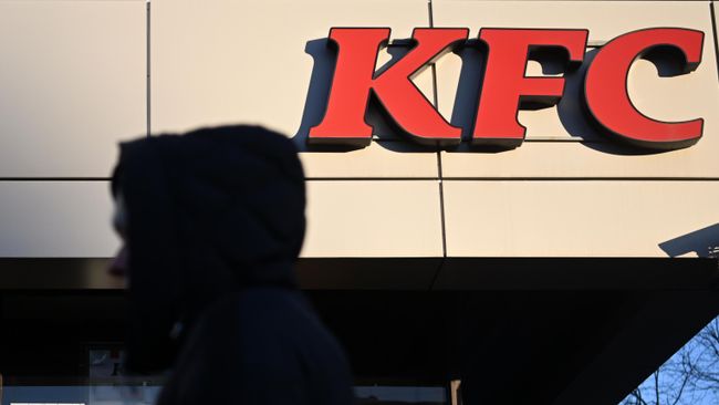 Вывеска ресторана KFC в Москве