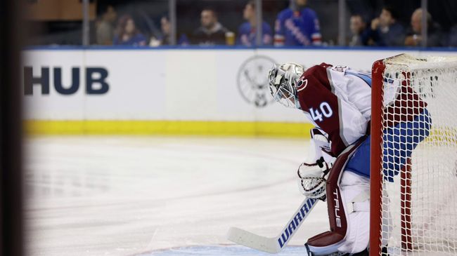 Голкипер Колорадо Эвеланш Александр Георгиев Голкипер Колорадо Эвеланш Александр Георгиев
