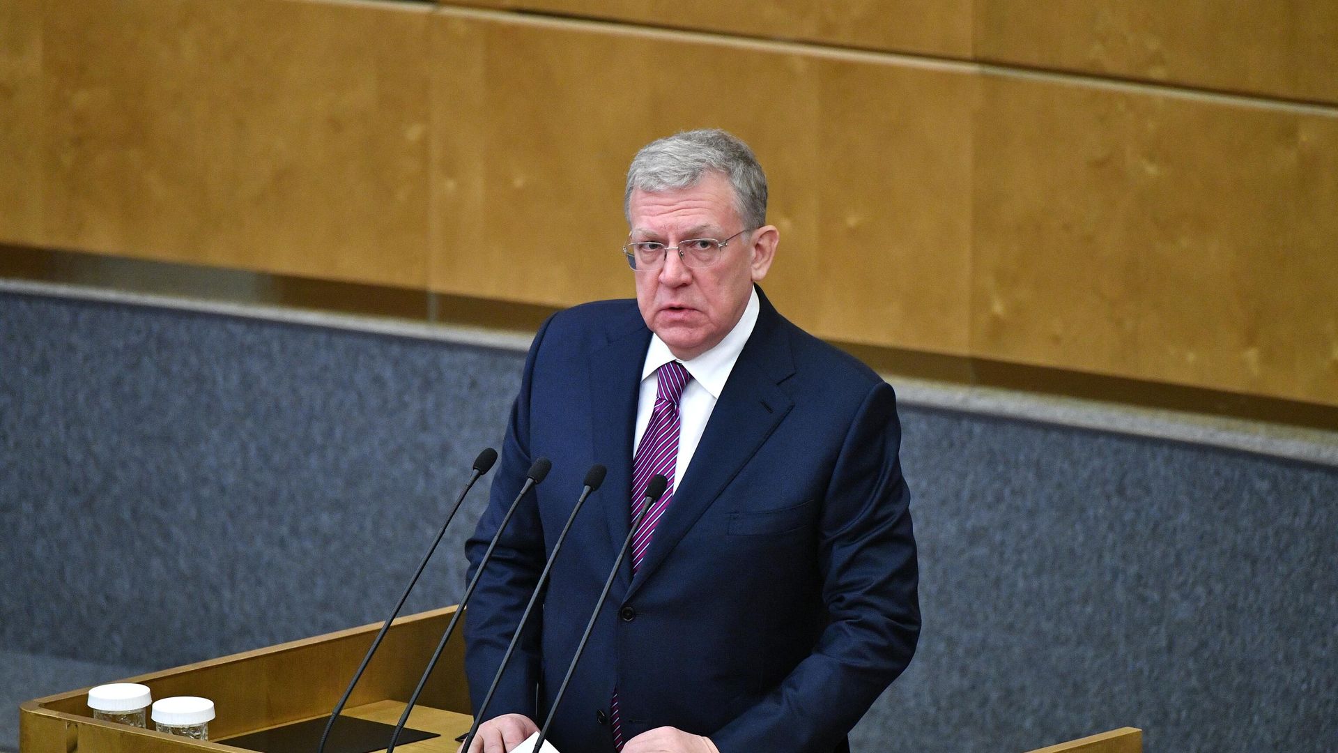Председатель Счетной палаты РФ Алексей Кудрин выступает на пленарном заседании Государственной Думы РФ Председатель Счетной палаты РФ Алексей Кудрин выступает на пленарном заседании Государственной Думы РФ - РИА Новости, 1920, 29.11.2022
