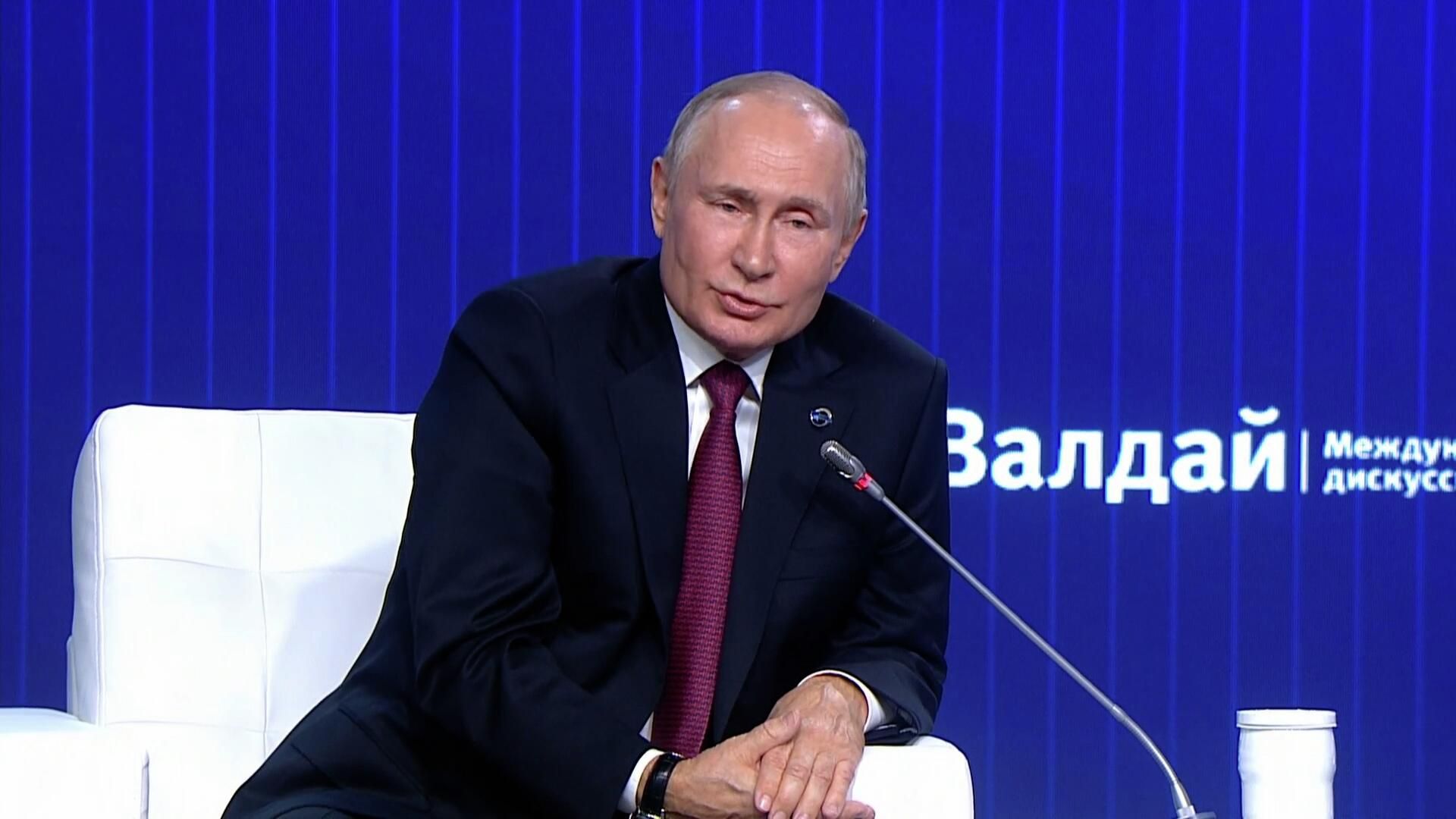 Путин: Нам не нужен ядерный удар по Украине, смысла нет Путин: Нам не нужен ядерный удар по Украине, смысла нет - РИА Новости, 1920, 27.10.2022