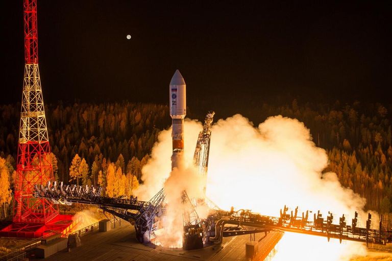 Пуск РН Союз-2.1б с космическим аппаратом Глонасс-К с космодрома Плесецк
