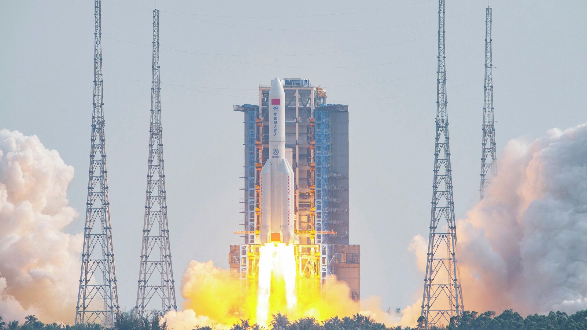 Старт ракеты-носителя Чанчжэн-5В с лабораторным модулем для китайской орбитальной станции с космодрома Вэньчан на острове Хайнань, Китай Старт ракеты-носителя Чанчжэн-5В с лабораторным модулем для китайской орбитальной станции с космодрома Вэньчан на острове Хайнань, Китай - РИА Новости, 1920, 31.10.2022