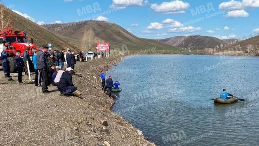 ДТП на Ямашлинском водохранилище Республики Башкирия ДТП на Ямашлинском водохранилище Республики Башкирия - РИА Новости, 1920, 31.10.2022