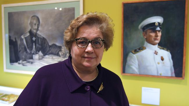 Директор Государственного архива РФ Лариса Роговая