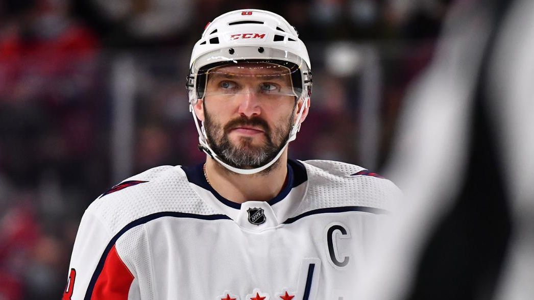 Хоккеист Вашингтон Кэпиталз Александр Овечкин Хоккеист Вашингтон Кэпиталз Александр Овечкин - РИА Новости, 1920, 21.09.2025