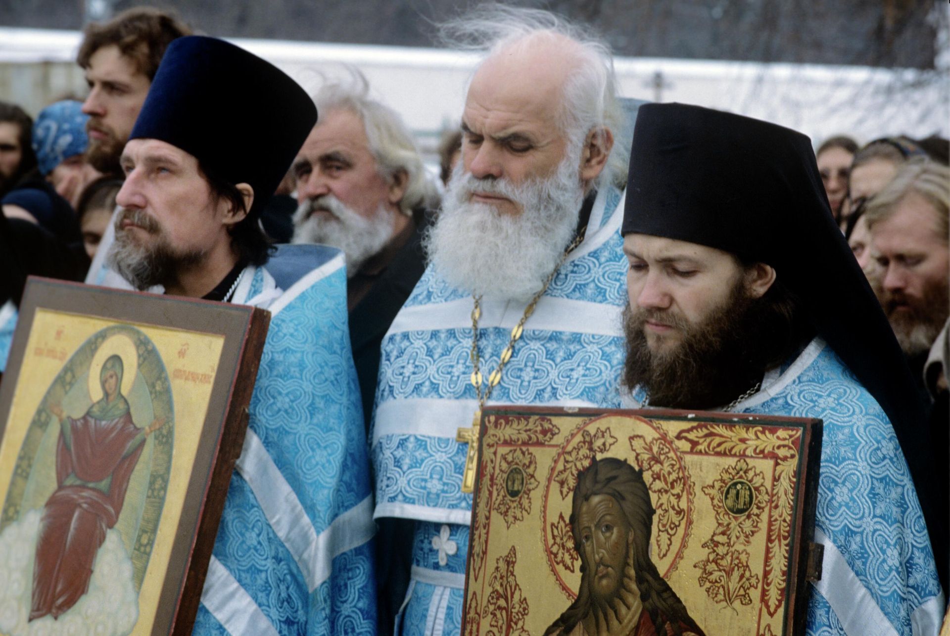 Крестный ход во время праздника Введение во храм Пресвятой Богородицы Крестный ход во время праздника Введение во храм Пресвятой Богородицы - РИА Новости, 1920, 19.11.2024