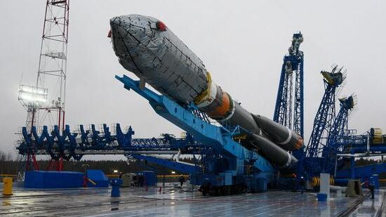 Подготовка к запуску ракеты-носителя среднего класса Союз-2.1б с космическим аппаратом Министерства обороны РФ на космодроме Плесецк - РИА Новости, 1920, 04.10.2023