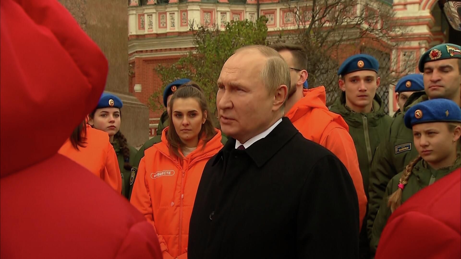 Путин о превышении числа мобилизованных за счет добровольцев Путин о превышении числа мобилизованных за счет добровольцев - РИА Новости, 1920, 04.11.2022
