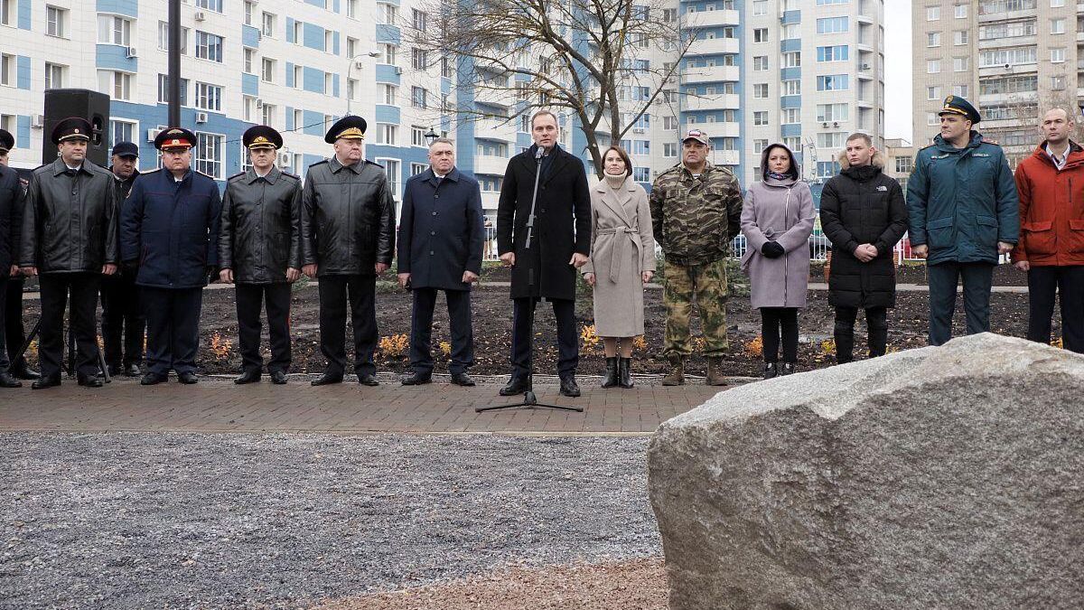 Открытие сквера защитников Донбасса в Саранске Открытие сквера защитников Донбасса в Саранске - РИА Новости, 1920, 04.11.2022