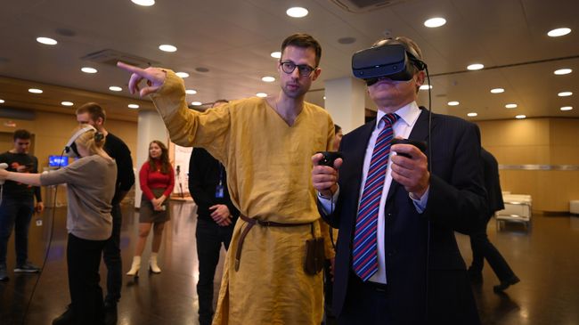 РИА Новости и музей Куликово поле запустили VR-машину времени РИА Новости и музей Куликово поле запустили VR-машину времени