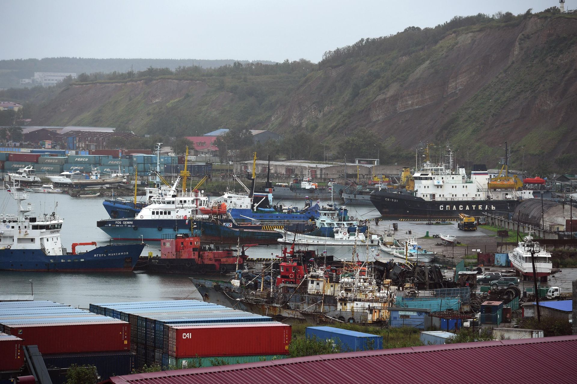 Корсаковский морской торговый порт в Южно-Сахалинске Корсаковский морской торговый порт в Южно-Сахалинске - РИА Новости, 1920, 08.11.2022