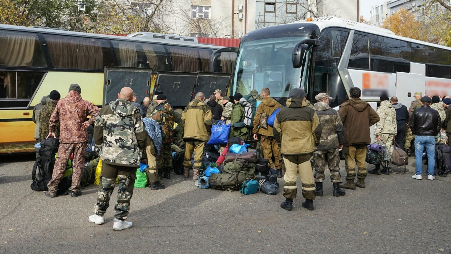 Новый добровольческий казачий отряд в Оренбурге Новый добровольческий казачий отряд в Оренбурге - РИА Новости, 1920, 08.11.2022