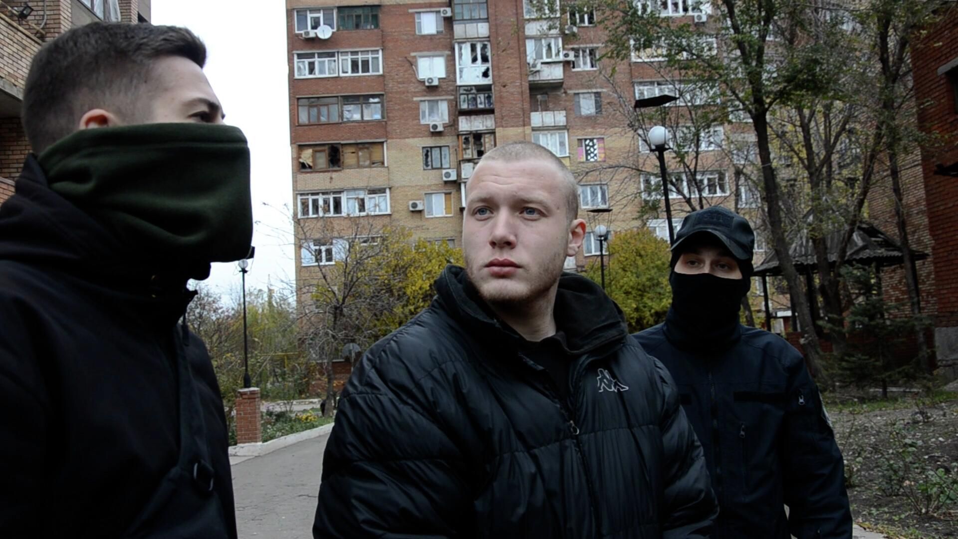 Дезертировавший боевик Азова о том, как добил российского бойца Дезертировавший боевик Азова о том, как добил российского бойца - РИА Новости, 1920, 09.11.2022