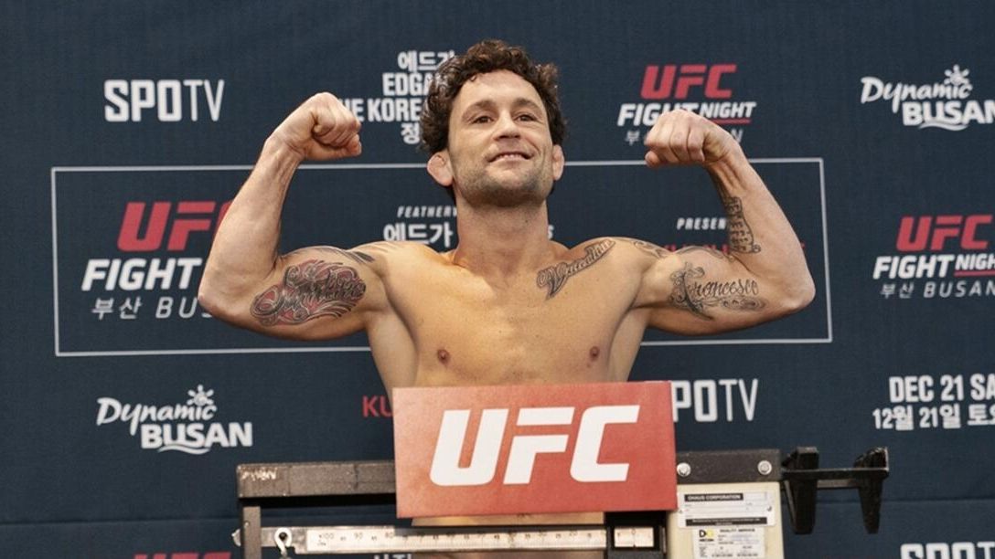 Член Зала славы UFC Фрэнки Эдгар Член Зала славы UFC Фрэнки Эдгар - РИА Новости, 1920, 13.11.2022