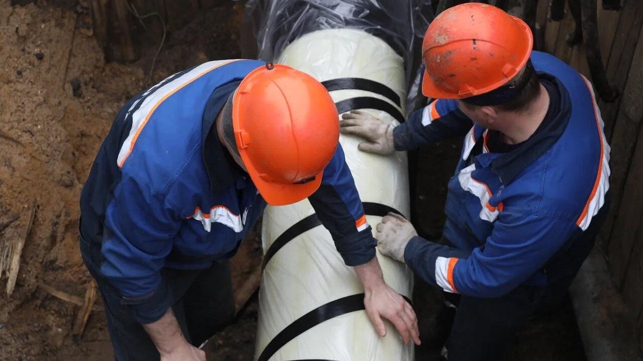 Реконструкция газопровода среднего и низкого давления в Нижегородском районе Москвы Реконструкция газопровода среднего и низкого давления в Нижегородском районе Москвы - РИА Новости, 1920, 14.11.2022