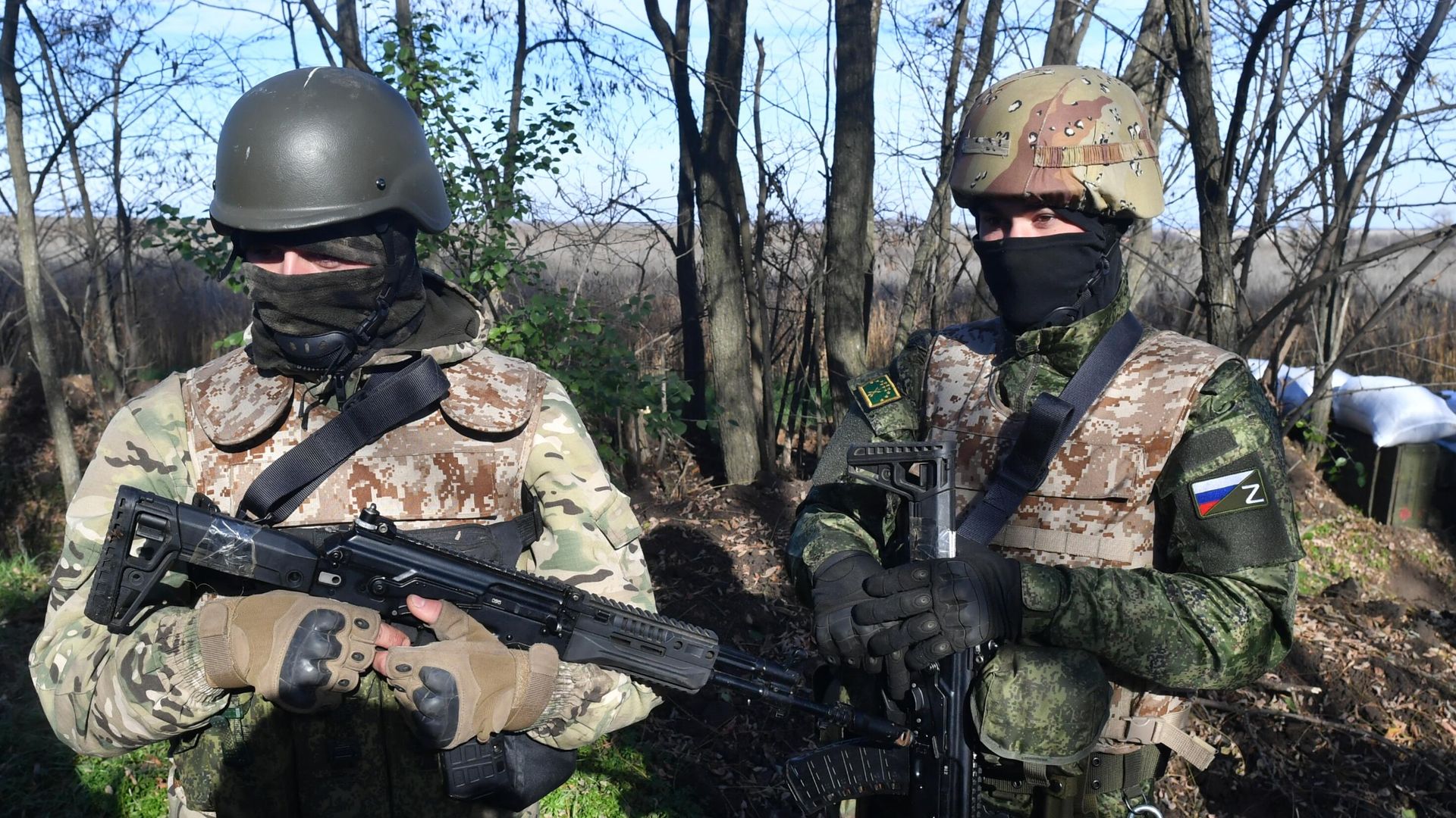 Военнослужащие ЮВО ВС РФ на позициях на Запорожском направлении - РИА Новости, 1920, 17.11.2022