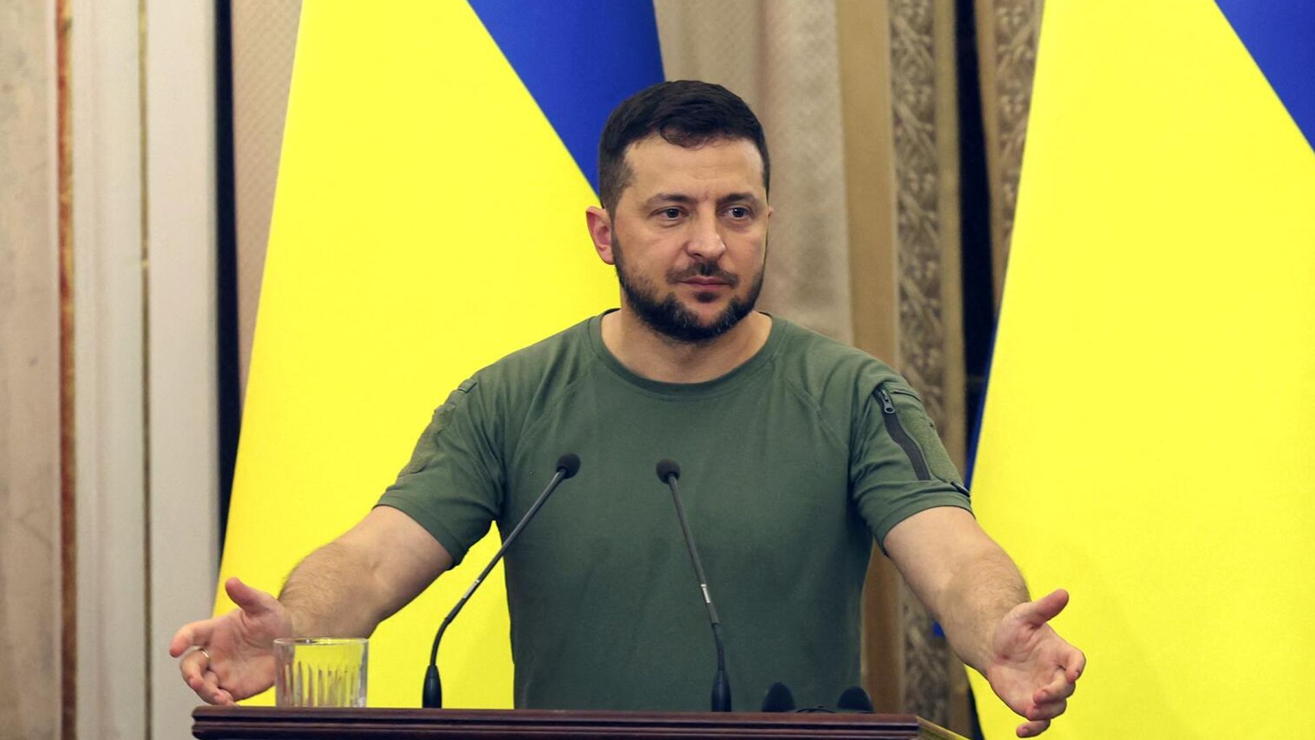 Президент Украины Владимир Зеленский Президент Украины Владимир Зеленский - РИА Новости, 1920, 20.11.2022